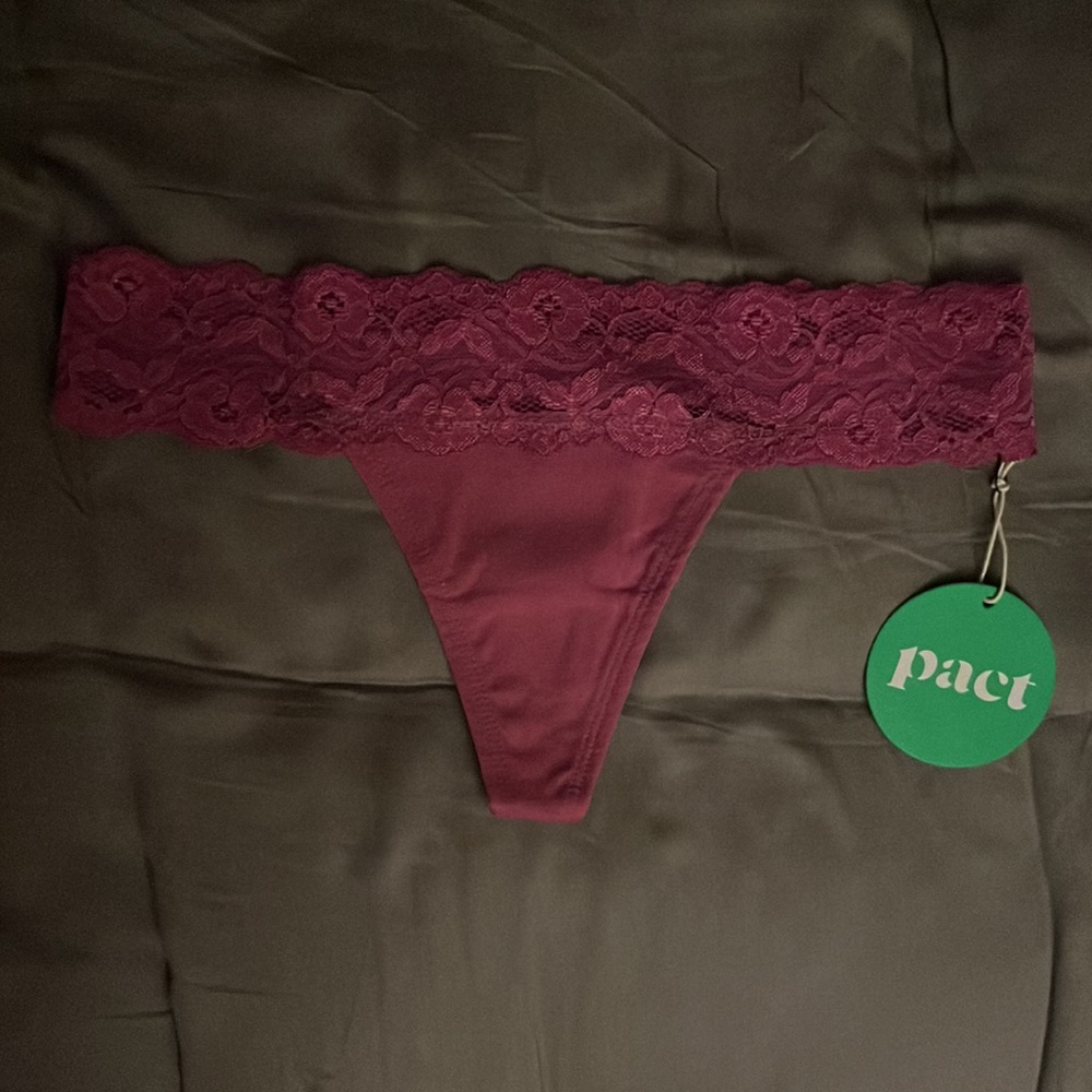 NWT Pact Organic Cotton Cranberry Lace-Waist Thong S